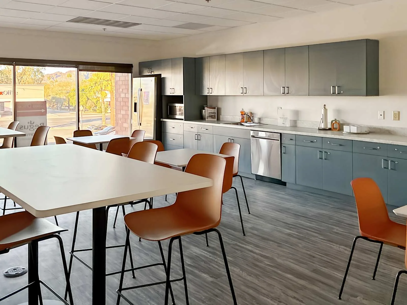 Regus AZ, Phoenix - E Thomas Rd, Cafeteria, Phoenix, AZ