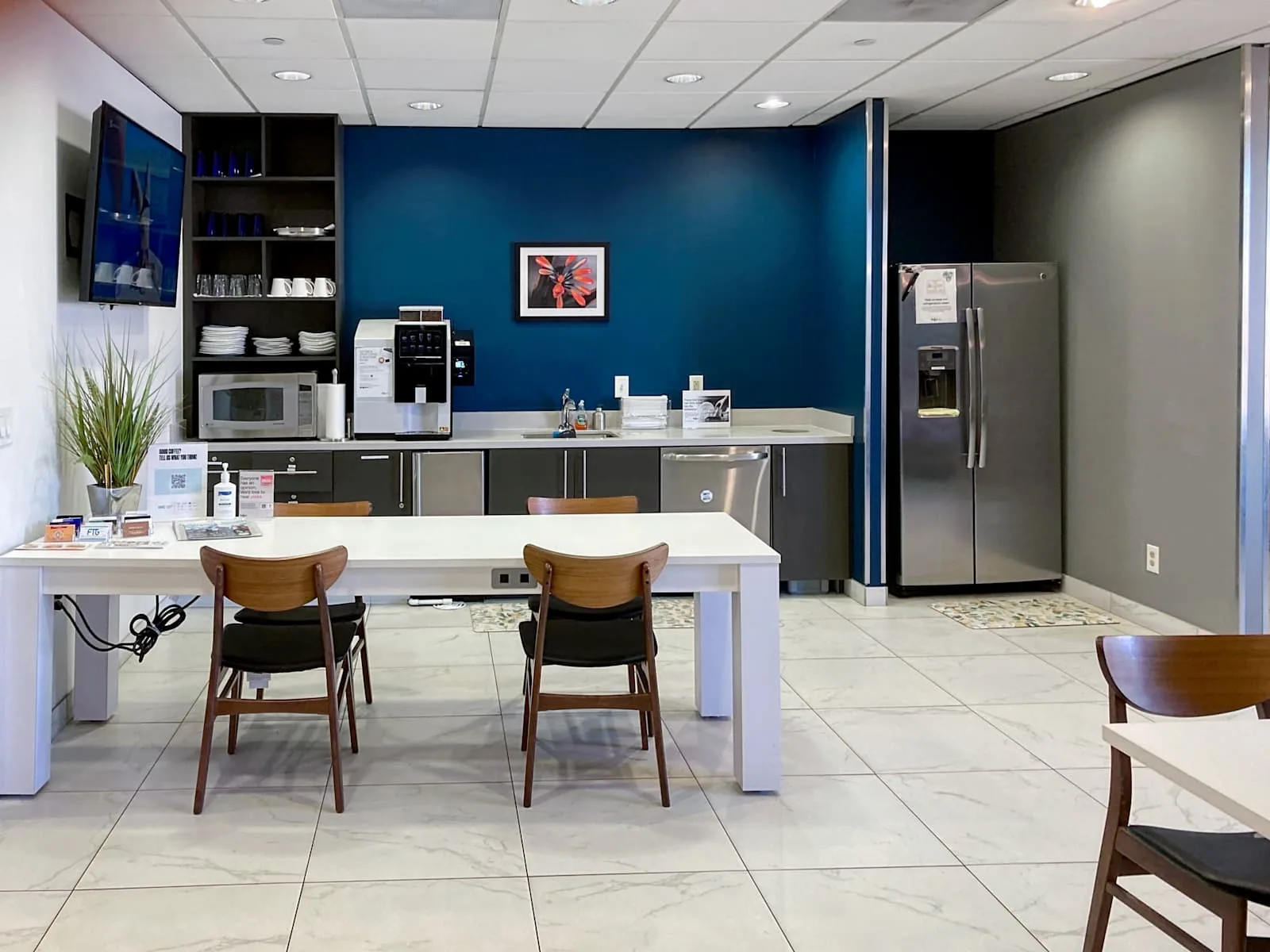 Regus AZ, Scottsdale - Fashion Square, Kitchen, Scottsdale, AZ
