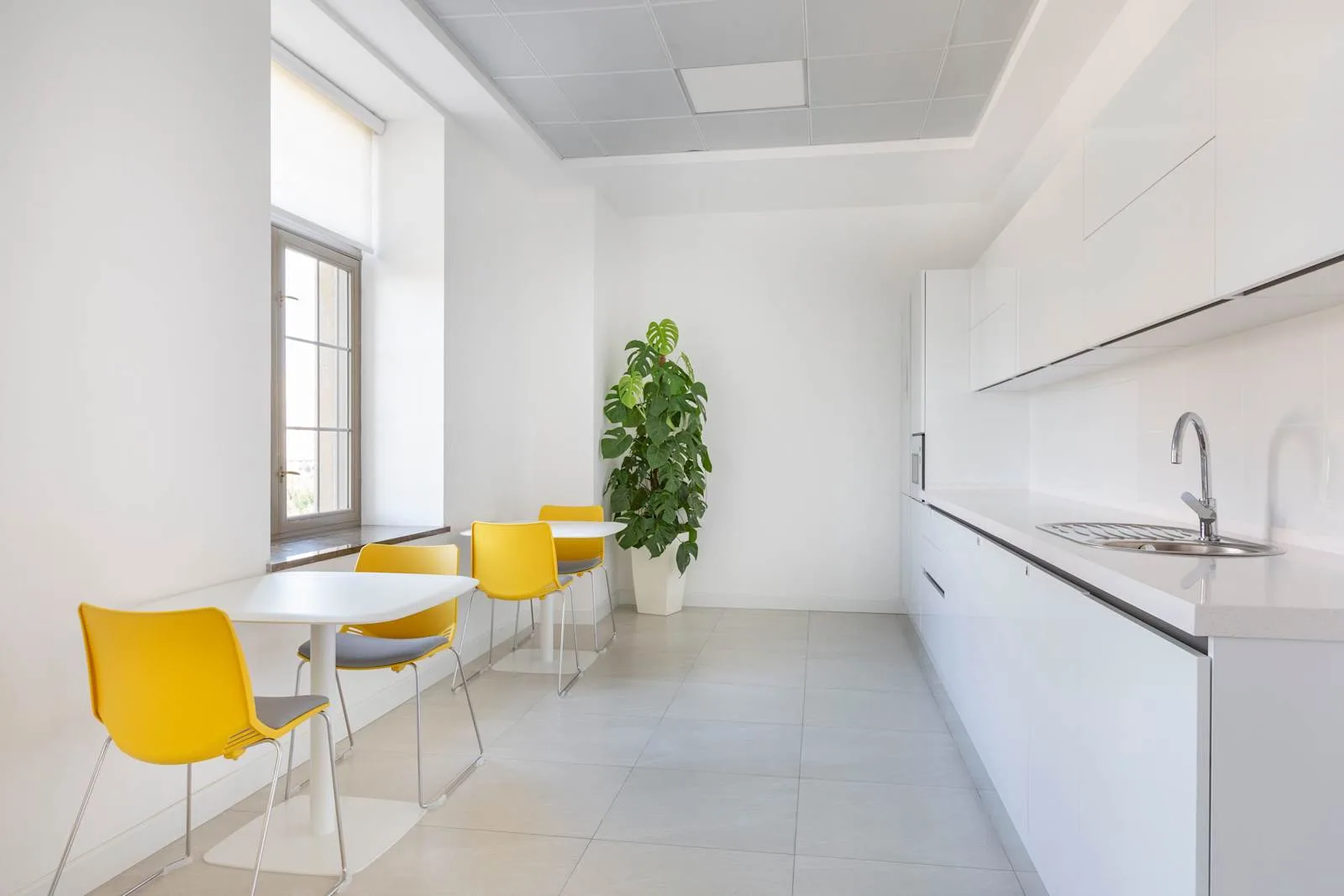 Regus BAKU, ASK Plaza, Kitchen, Baku