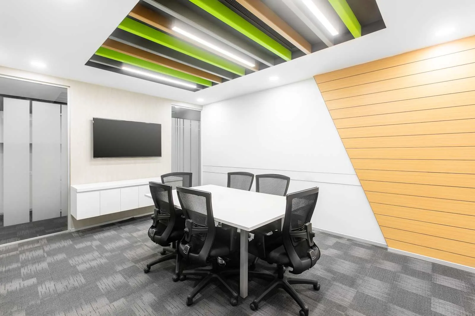 Regus BANGALORE, Supreme, 6 लोगों के लिए बैठक कक्ष, बेंगलुरु
