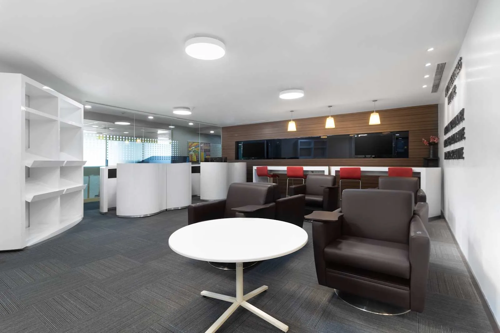 Regus Bangalore UB City, विश्राम क्षेत्र, बेंगलुरु