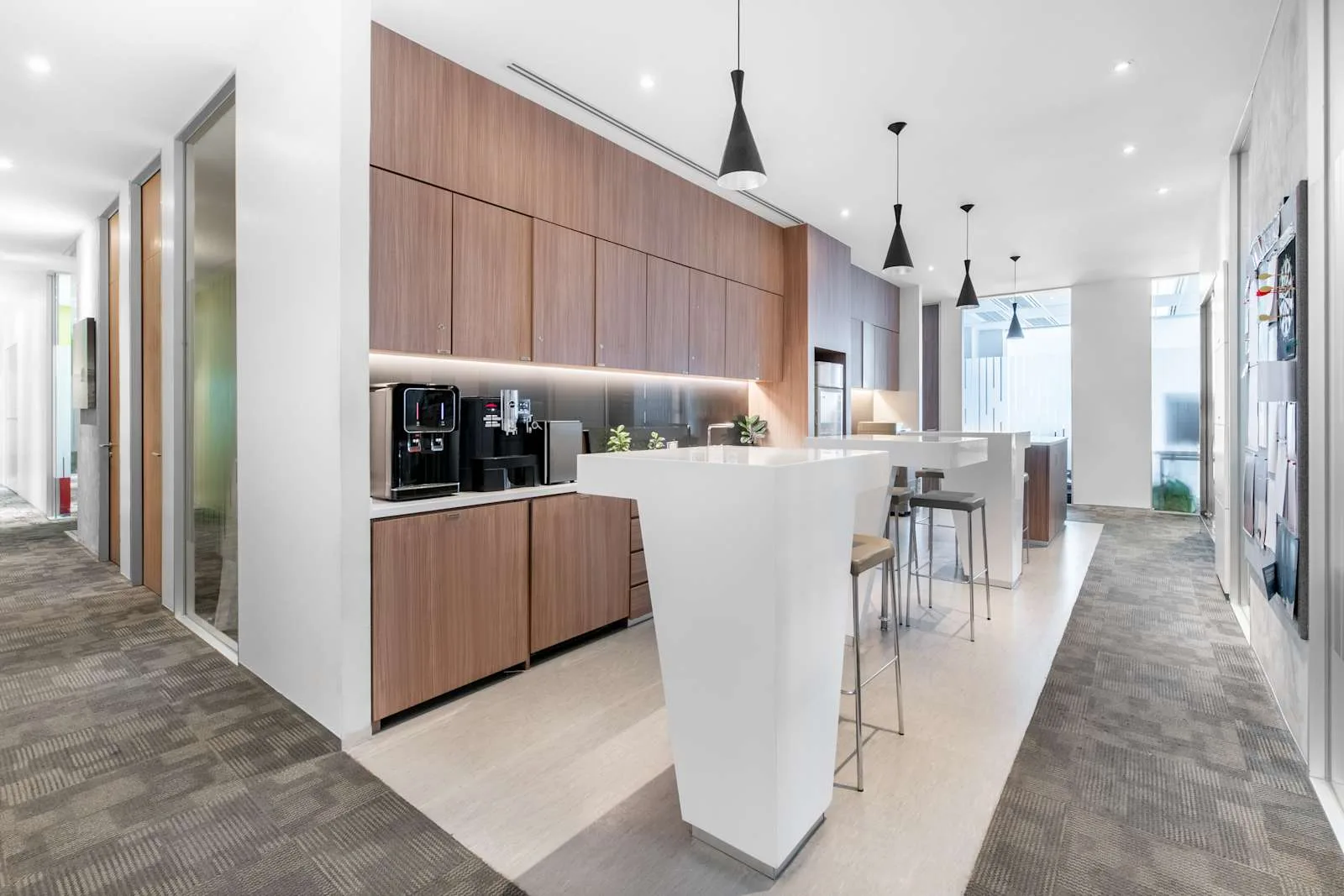 Regus BANGKOK, AIA Capital Center, Kitchen, Bangkok