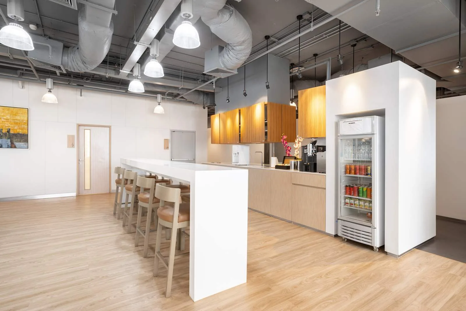 Regus BANGKOK, The Ninth Tower, Cafeteria, Bangkok