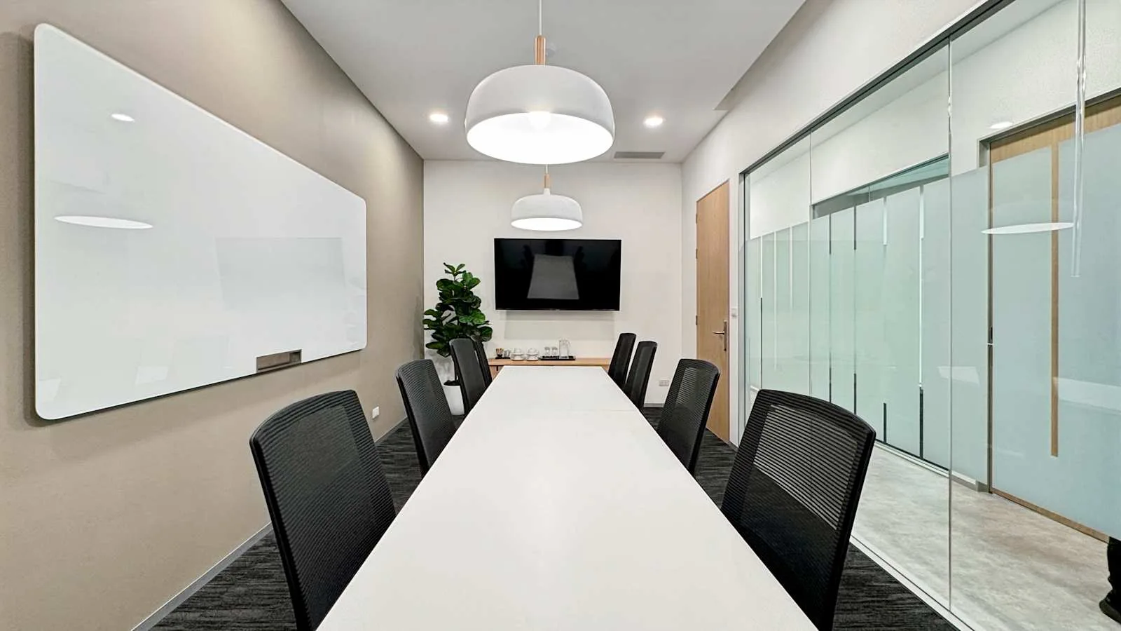 Regus Bangkok, The Rice Tower, ห้องประชุมสำหรับ 8 คน, กรุงเทพมหานคร