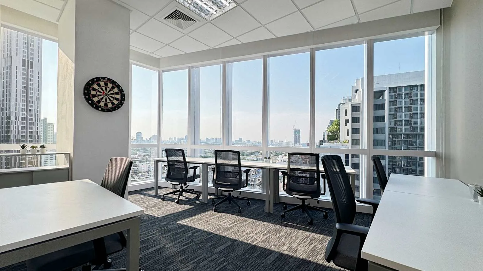 Regus Bangkok, The Rice Tower, ออฟฟิศส่วนตัว 6 ที่นั่ง, กรุงเทพมหานคร