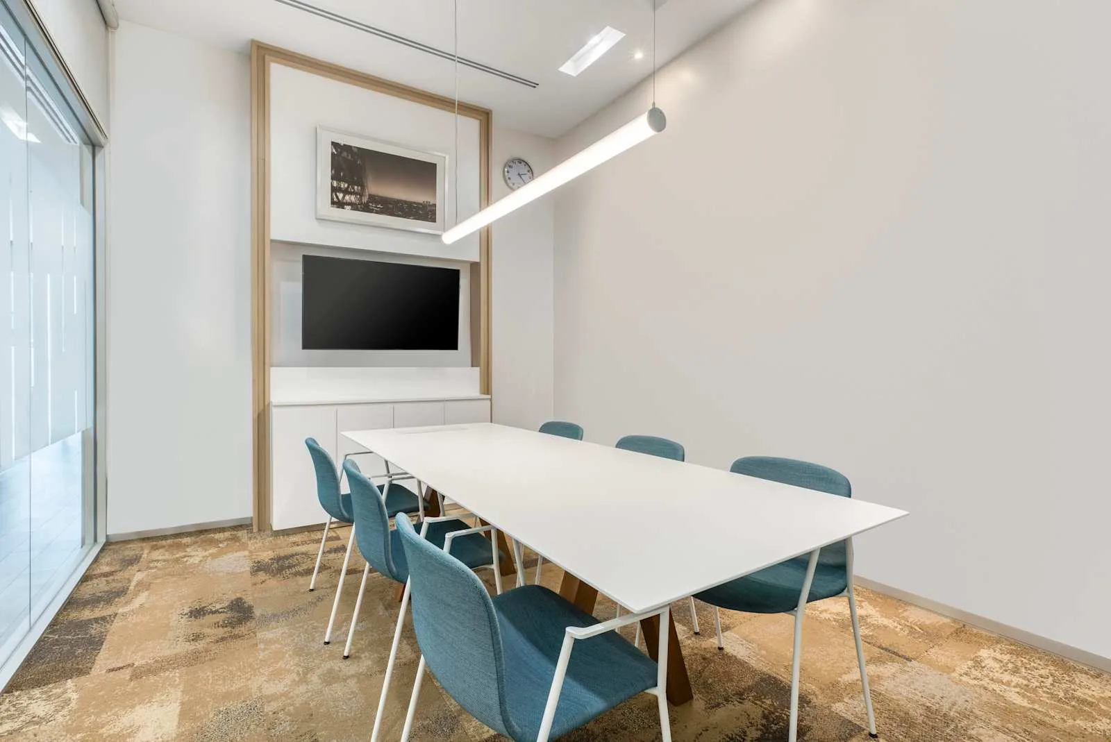 Regus BANGKOK, Regus Singha Complex, ห้องประชุมสำหรับ 8 คน, กรุงเทพมหานคร