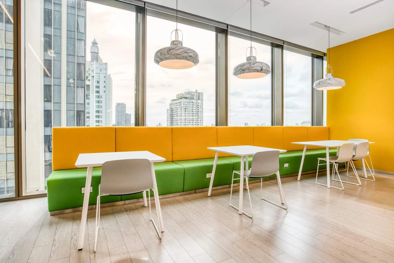 Regus BANGKOK, Regus Singha Complex, โรงอาหาร, กรุงเทพมหานคร