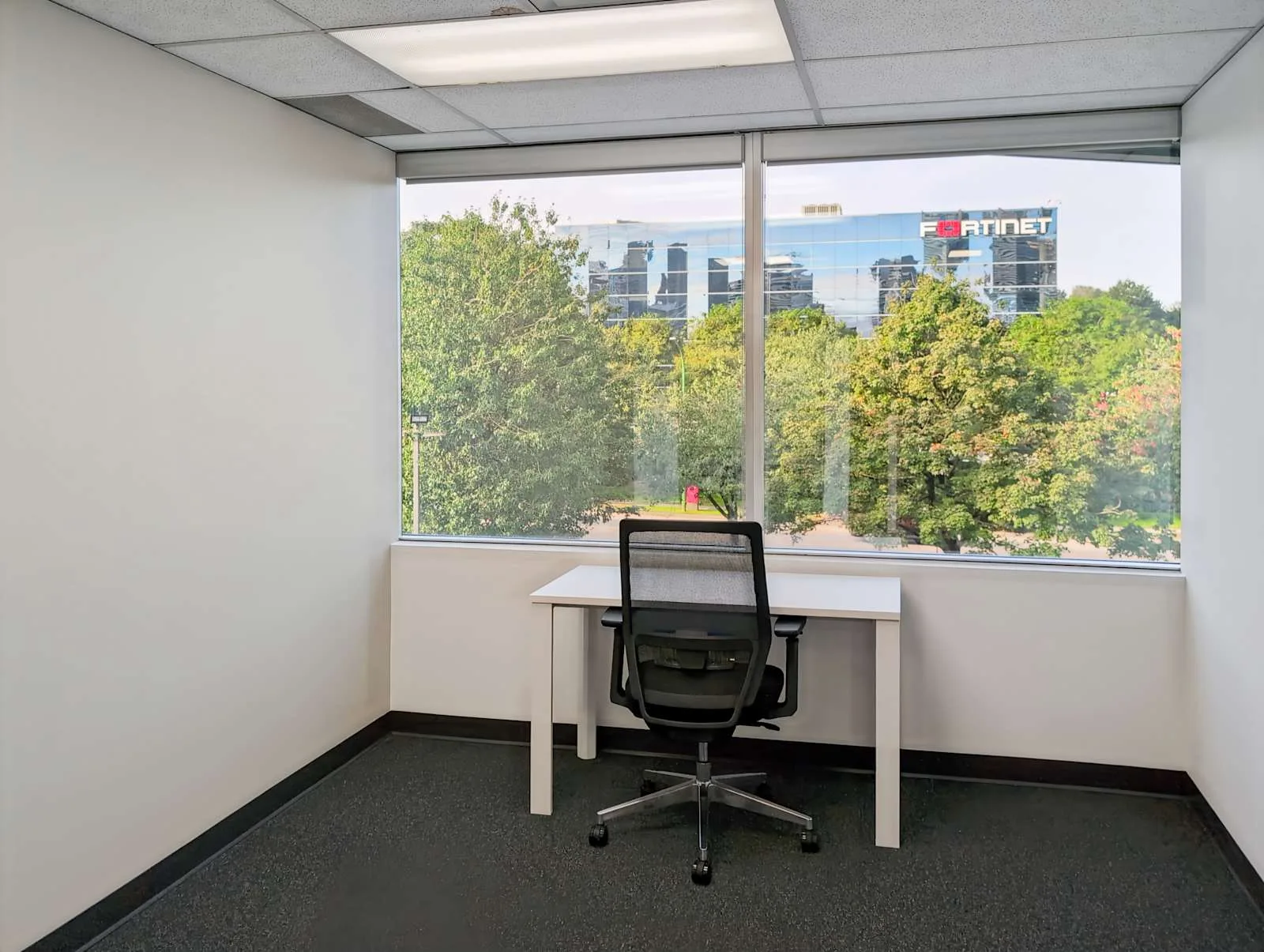 Regus BC, Burnaby - Still Creek Dr, Bureau privatif 1 poste, Burnaby, BC