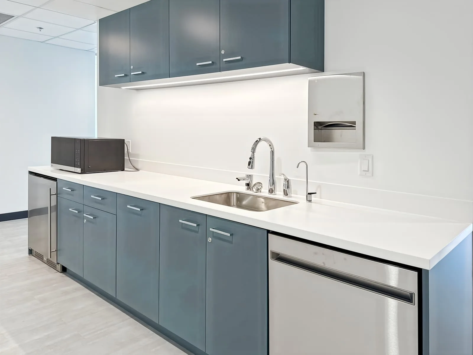Regus BC, Langley - Willoughby Town Centre, Kitchen, Langley, BC