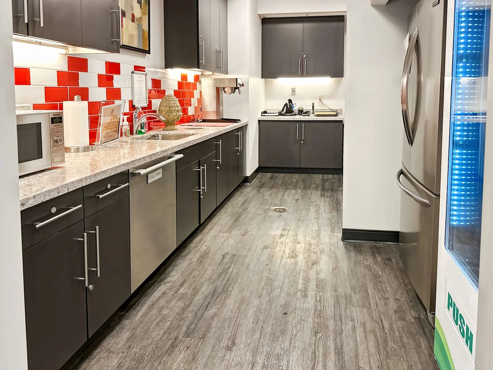 Regus BC, Vancouver - 1021 West Hastings, Kitchen, Vancouver, BC