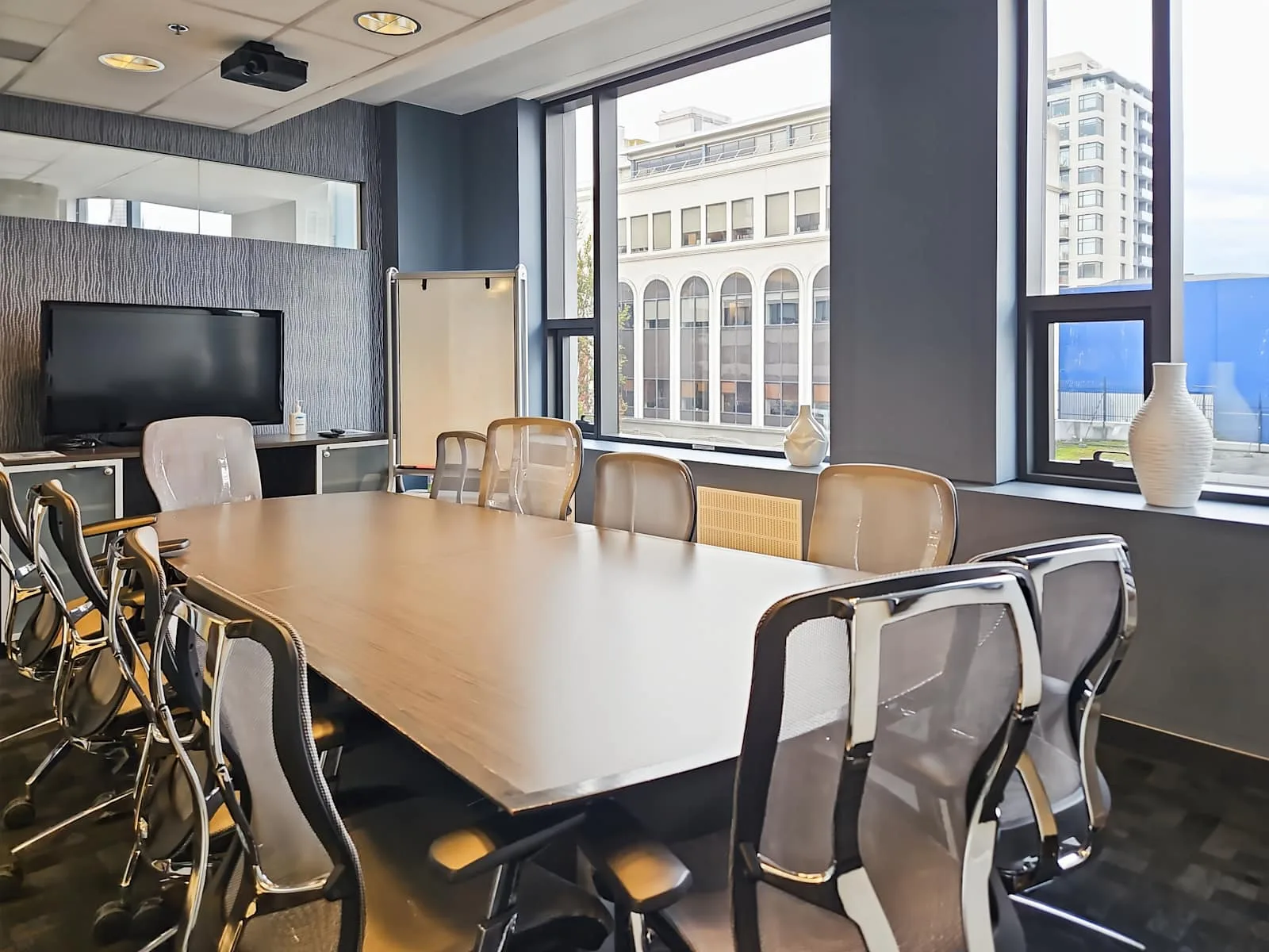 Regus BC, Victoria - The Atrium, Salle de réunion 9 personnes, Victoria, BC