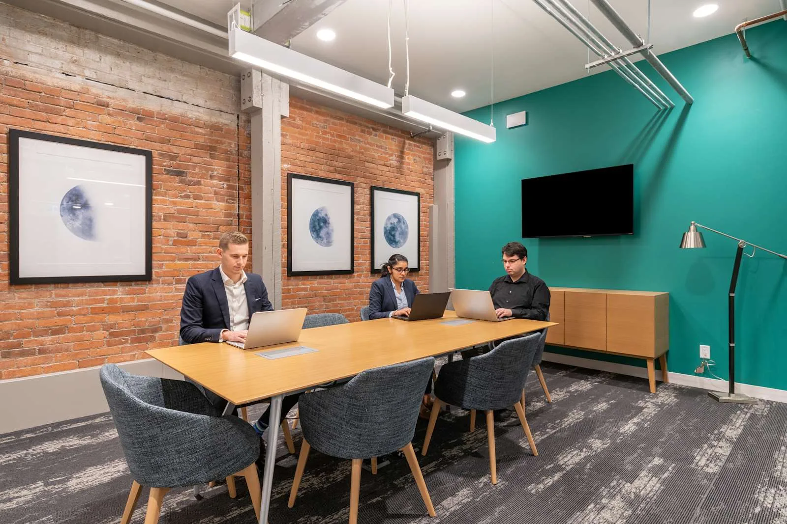 Regus BC, Victoria - Yates, Salle de réunion 6 personnes, Victoria, BC