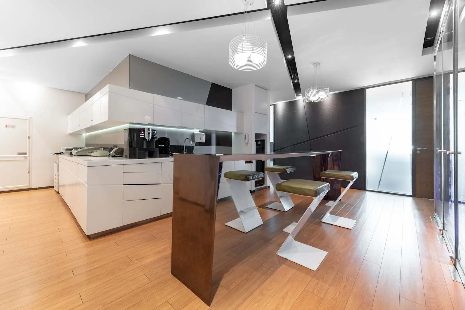 Regus BEIJING, Zhongguancun New Oriental Building、厨房、北京市