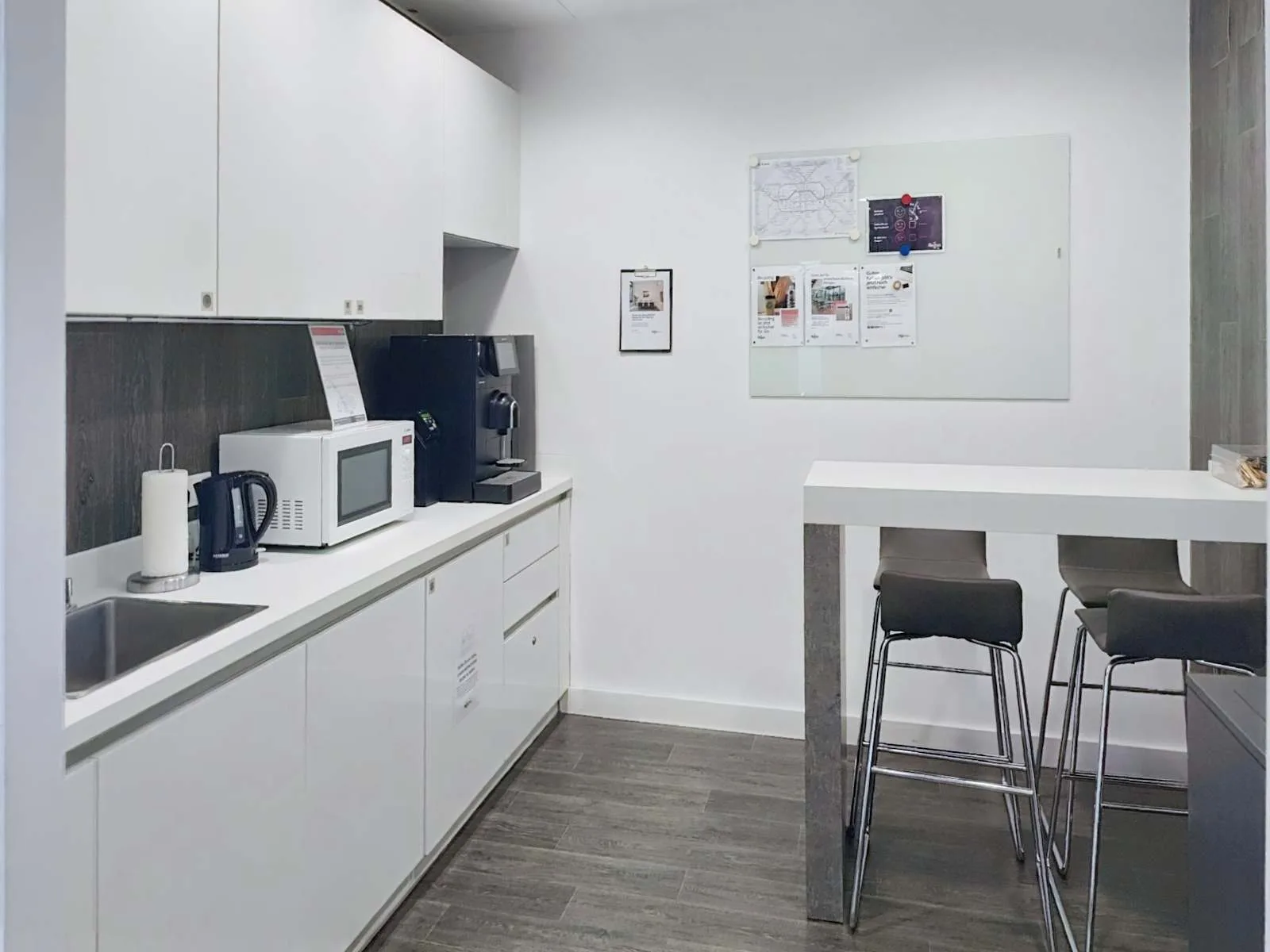 Regus BERLIN, Alexanderplatz, Küche, Berlin