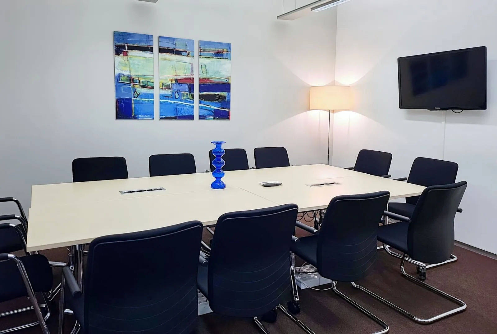 Regus BILBAO, Gran Via, Meeting room for 12 people, Bilbao