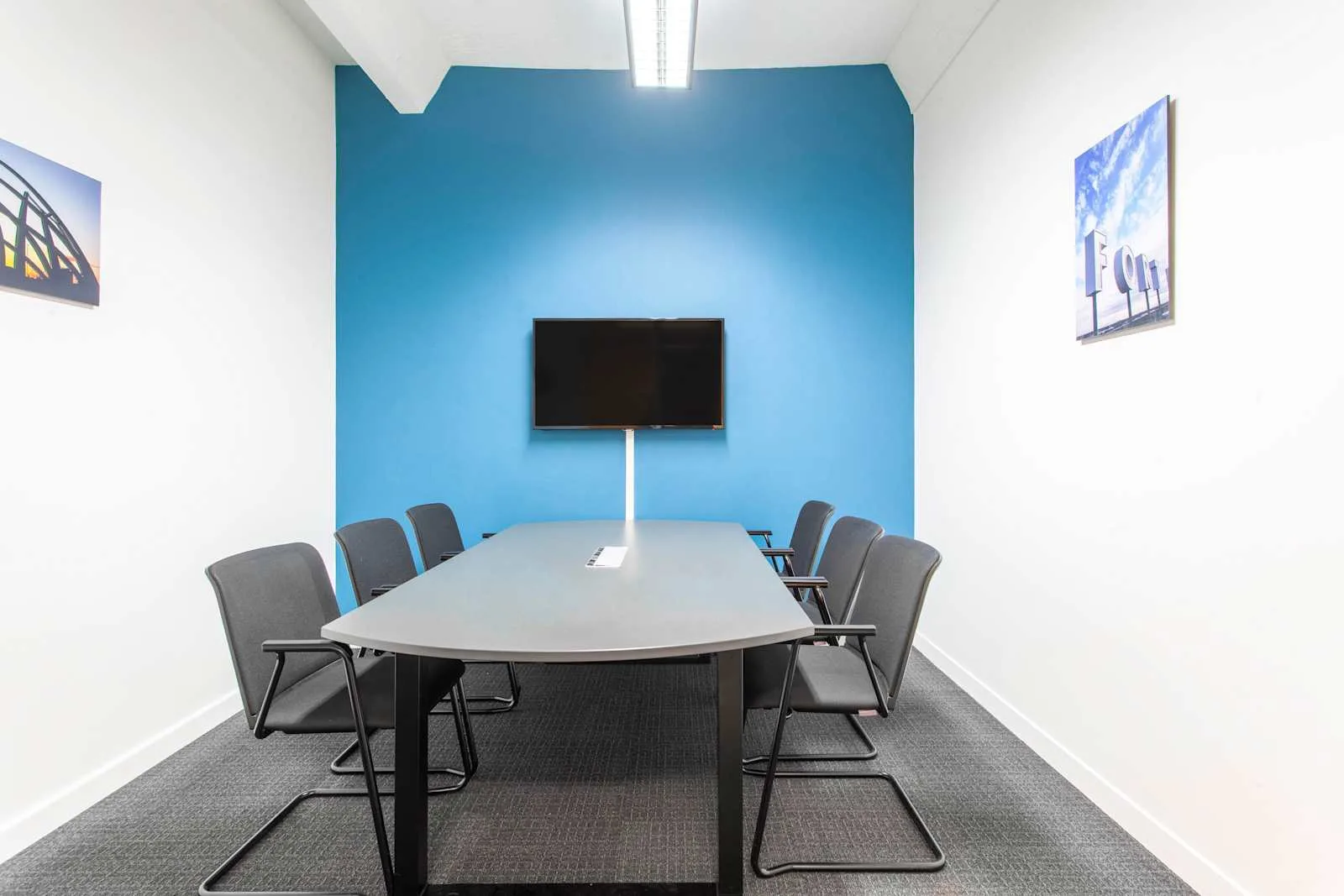 Regus BIRMINGHAM, Fort Dunlop, Salle de réunion 8 personnes, Birmingham