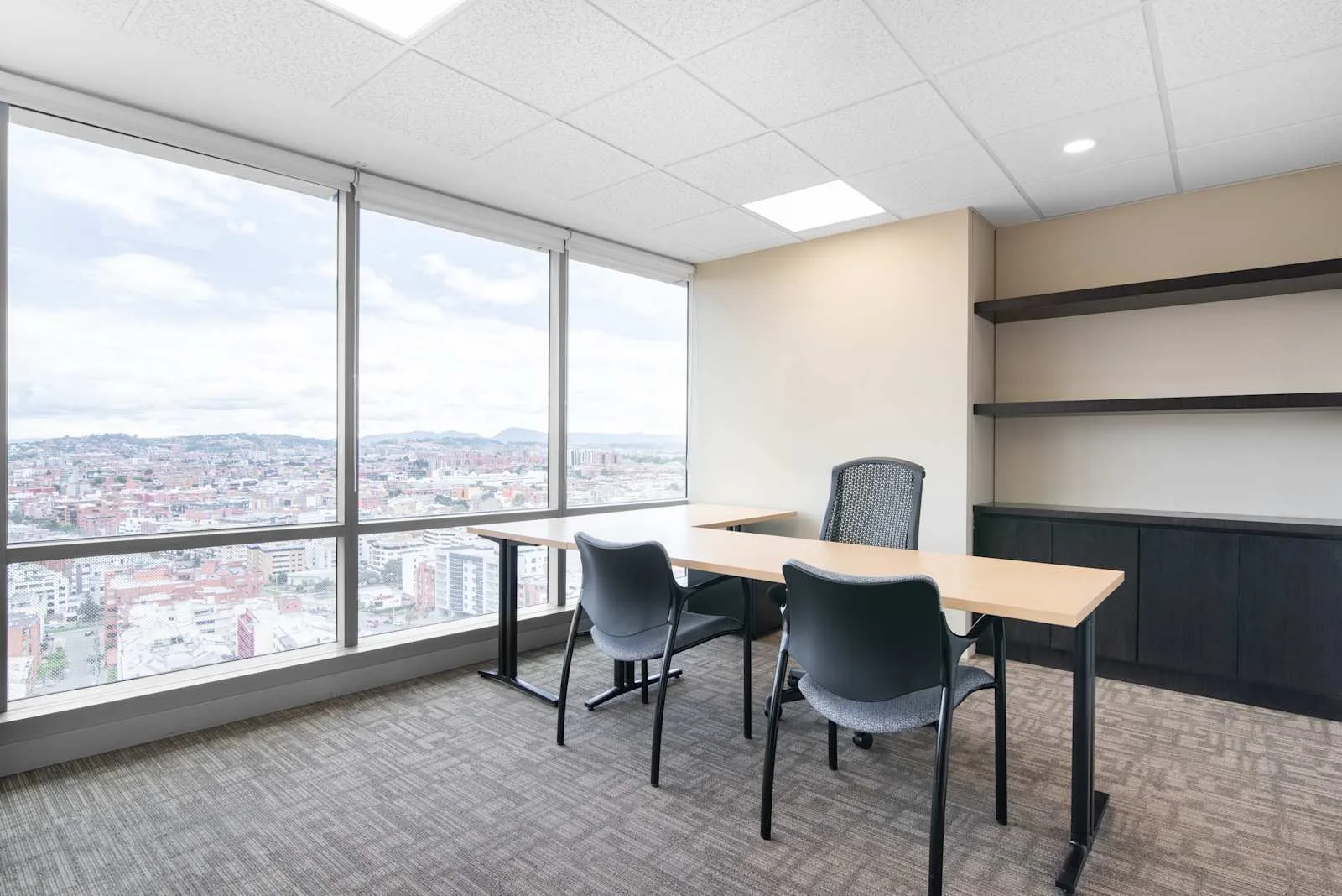 Regus BOGOTA, Tierra Firme, Private office, 1 desk, Bogotá