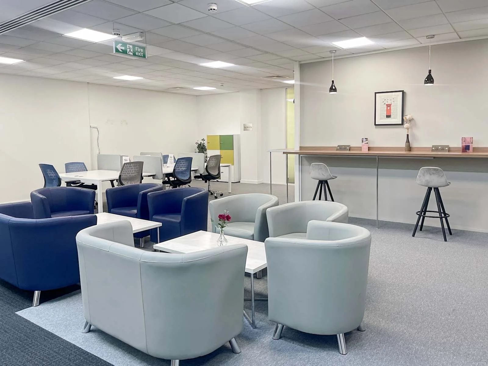 Regus BRACKNELL, Arlington Square, Lounge, Bracknell