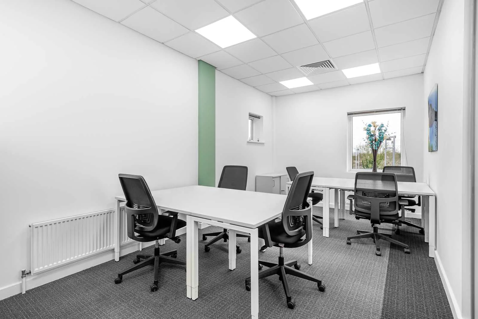 Regus BRISTOL, Almondsbury Business Park, Private office, 6 desks, Bradley Stoke