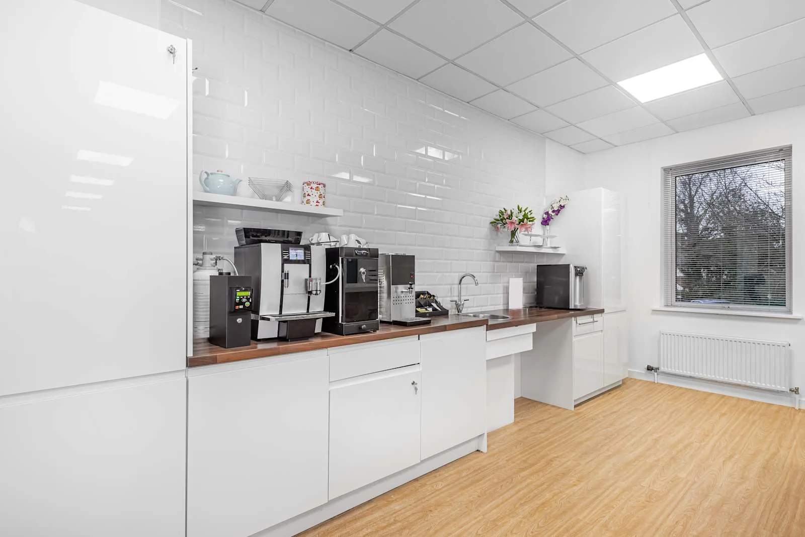 Regus BRISTOL, Almondsbury Business Park, Kitchen, Bradley Stoke