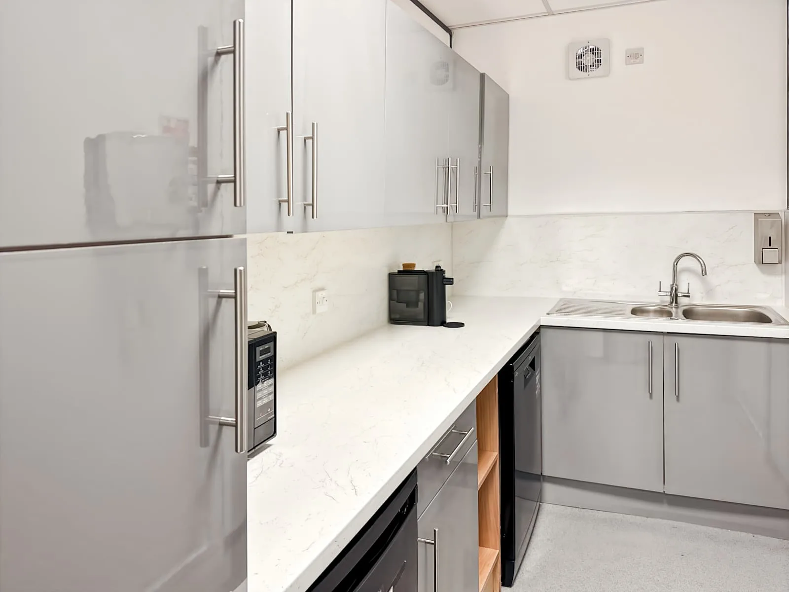 Regus Broxburn - Newbridge, Kitchen, Broxburn
