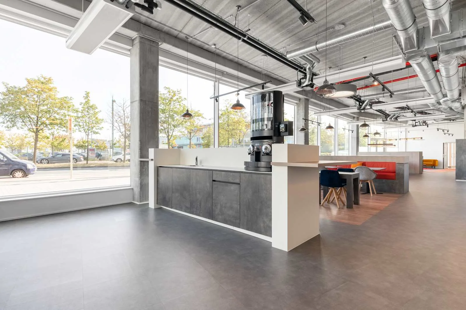 Regus BRUSSELS, Regus Anderlecht City Dox, Cafeteria, Brussels