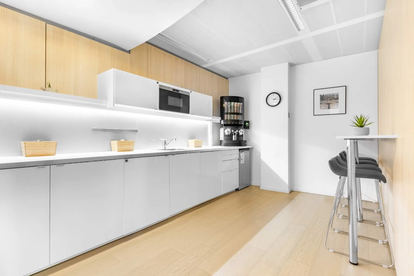 Regus BRUSSELS, Schuman, Kitchen, Brussels