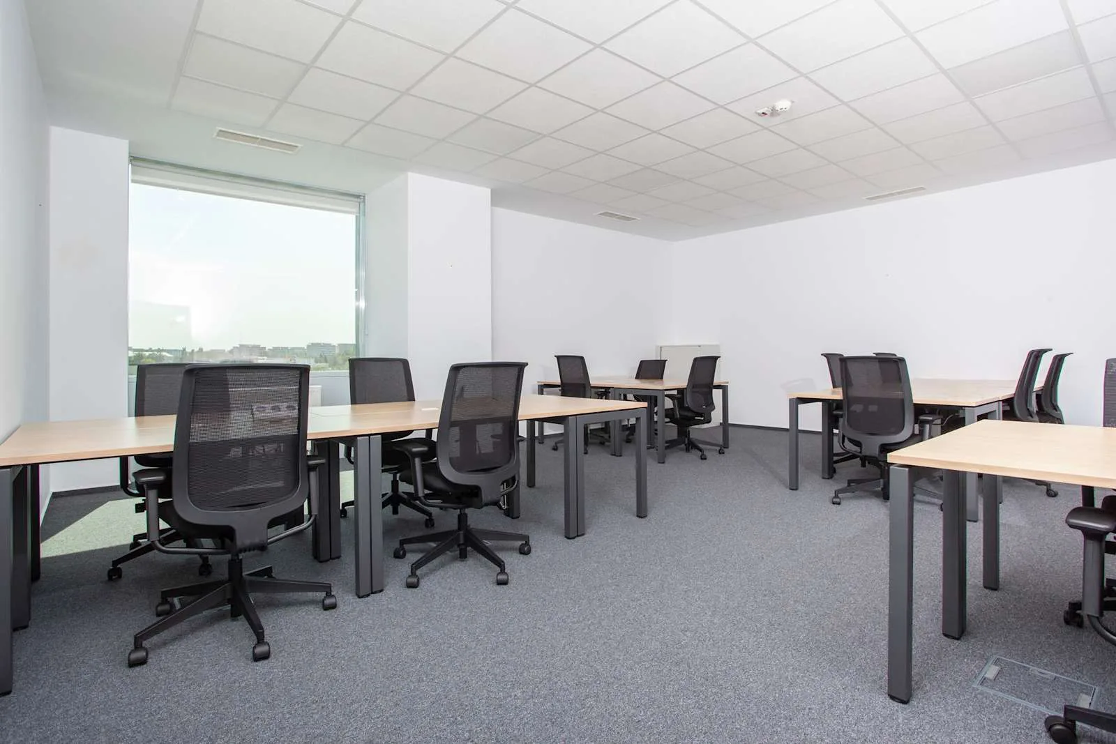 Regus BUCHAREST, Sun Business Centre, Open-plan office, Bucharest