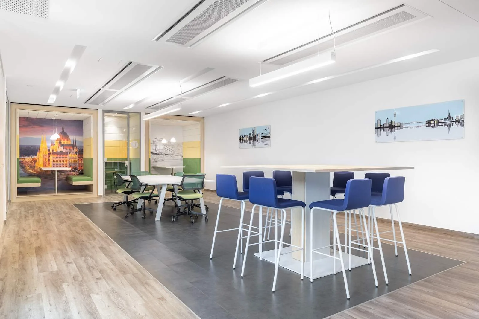 Regus BUDAPEST, MillPark Centre, Coworking space, Budapest