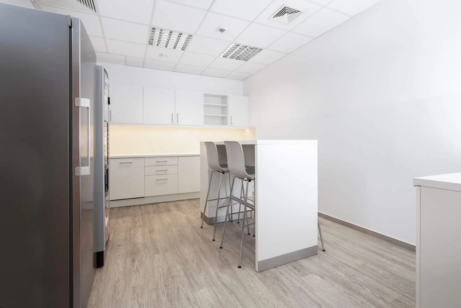 Regus BUDAPEST, Northside Business Centres, Kitchen, Budapest
