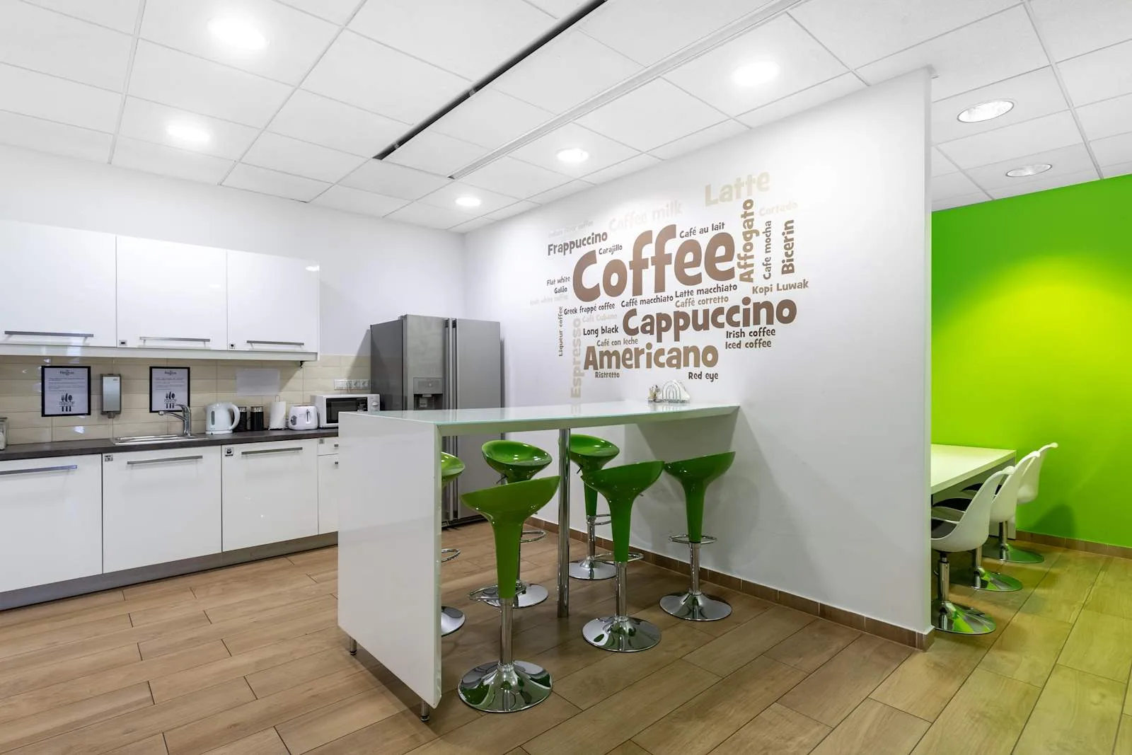 Regus BUDAPEST, West End, Kitchen, Budapest