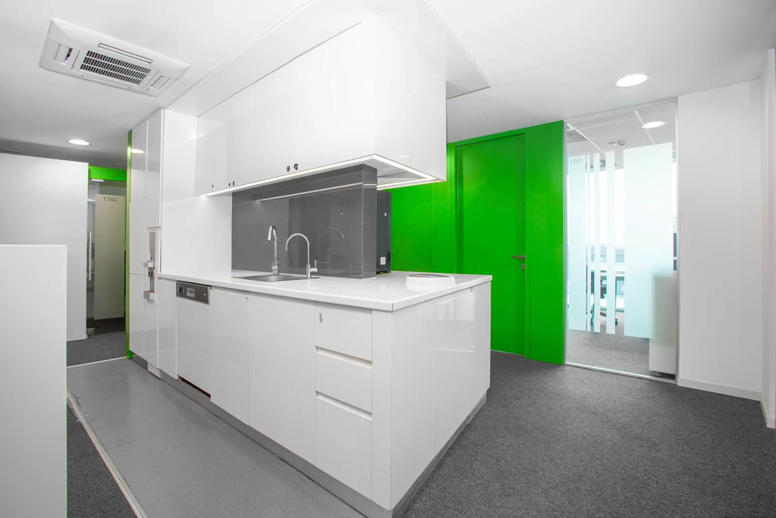 Regus BURSA, Fsm Bulvari-TRY, Kitchen, Bursa