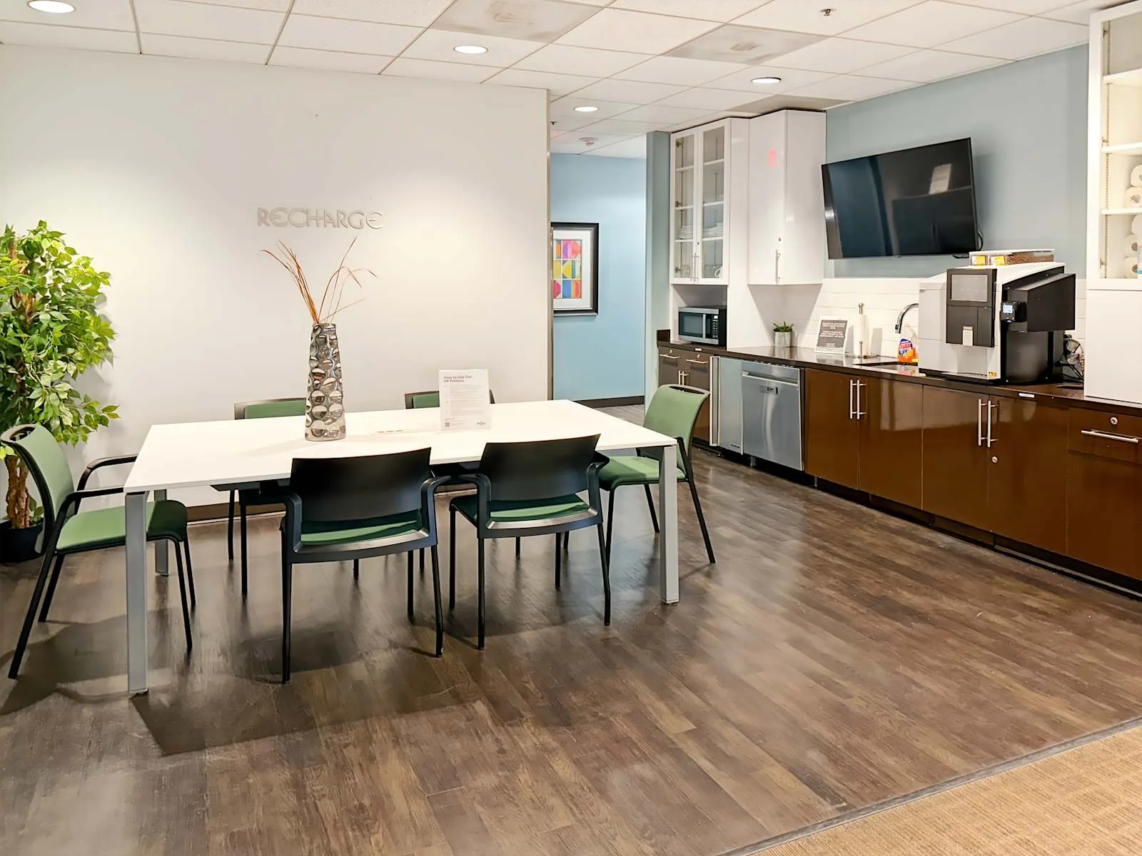 Regus CA, Gardena - Gardena, Kitchen, Gardena, CA