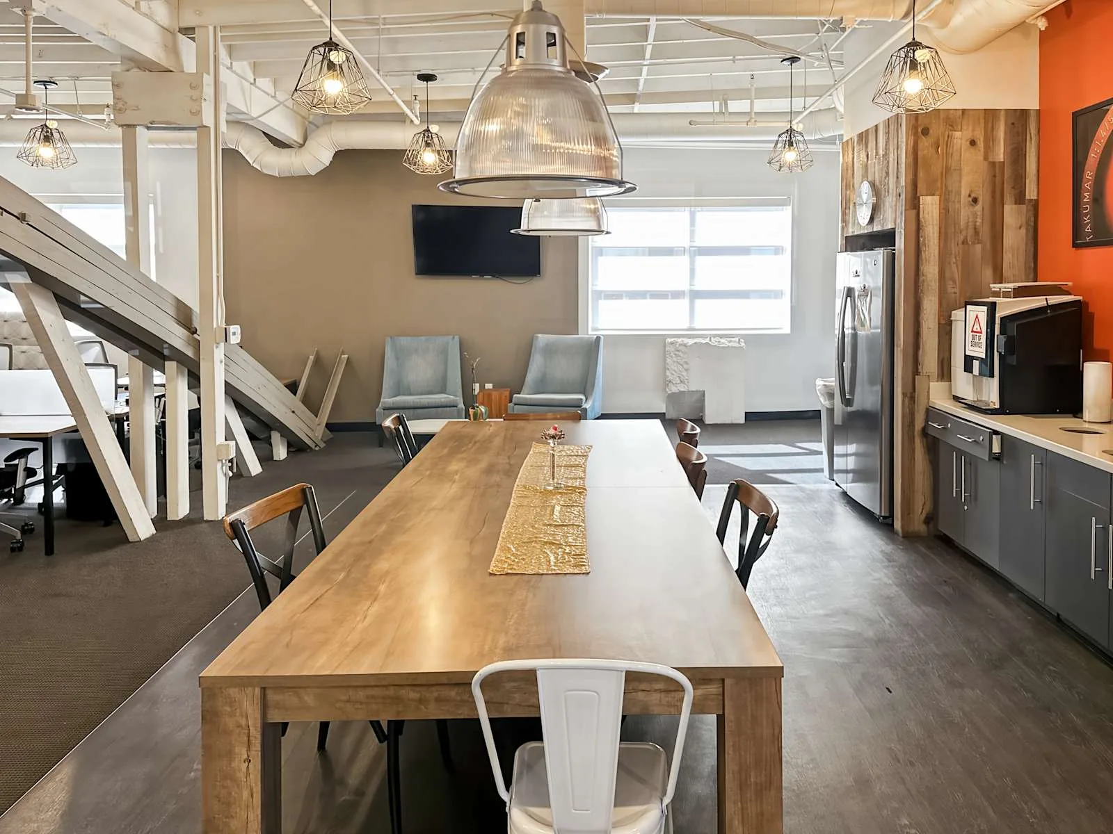 Regus CA, Glendale - Downtown Glendale, Cafeteria, Glendale, CA
