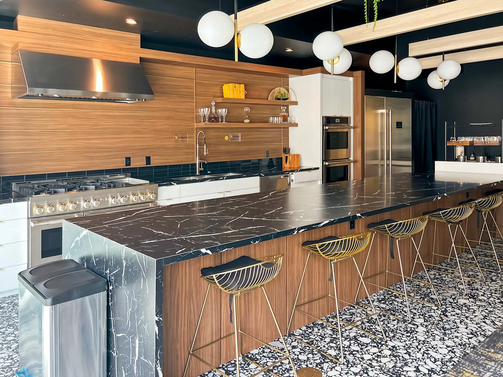 Regus CA, Palm Springs - Palm Canyon Dr, Kitchen, Palm Springs, CA