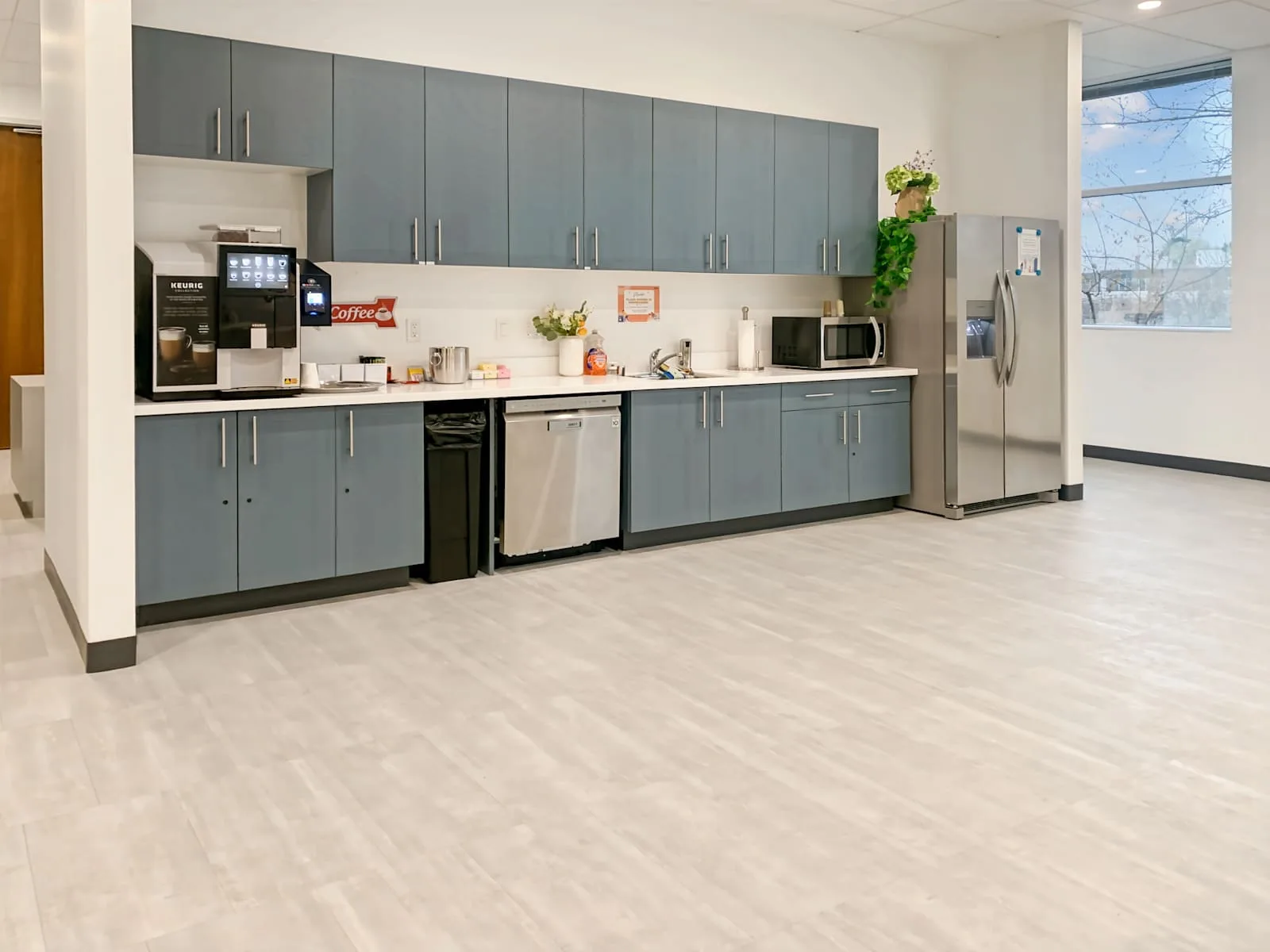 Regus CA, Rancho Cordova - White Rock Rd., Kitchen, Rancho Cordova, CA