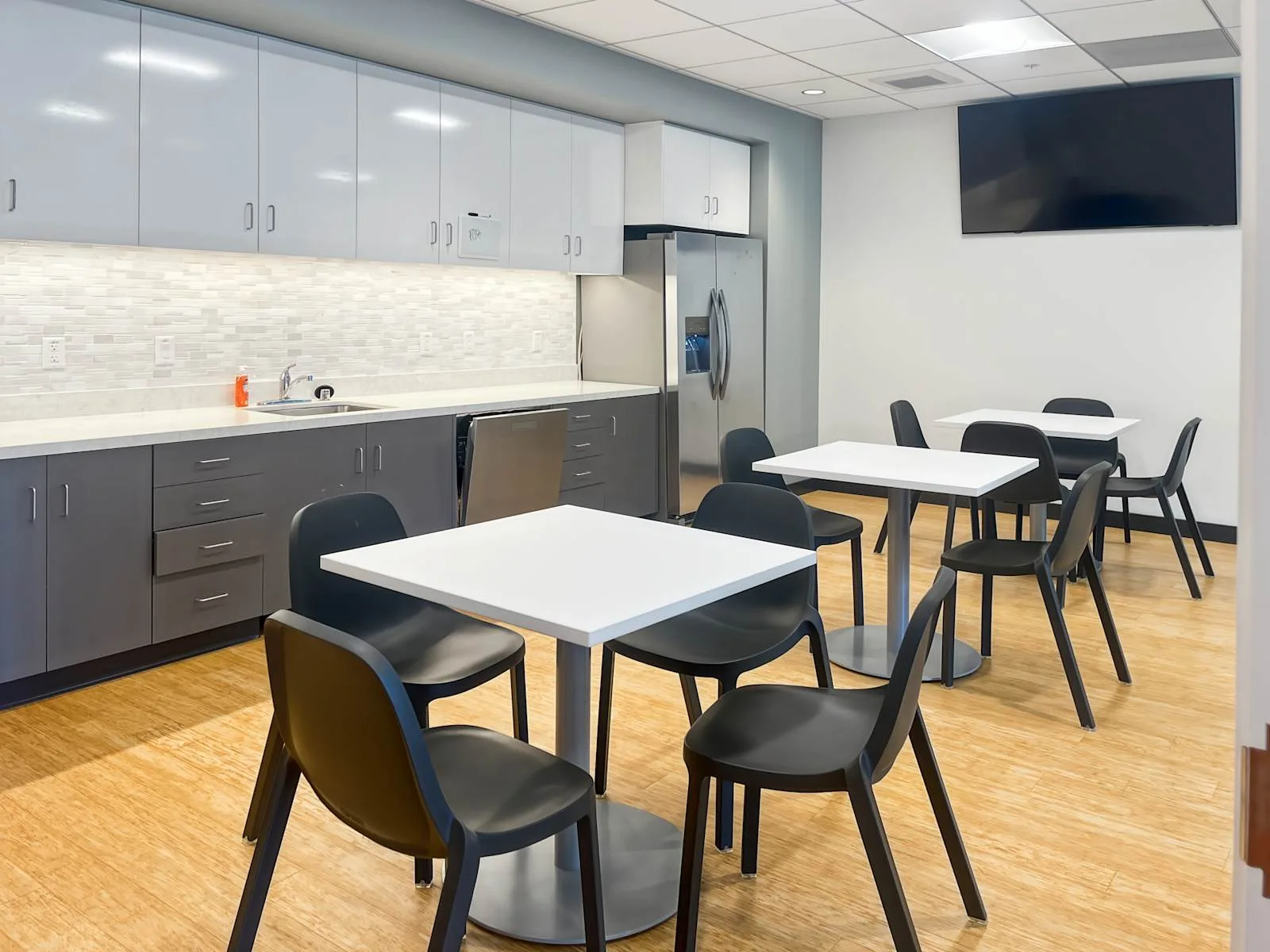 Regus CA, San Francisco - 388 Market Street, Cafeteria, San Francisco, CA