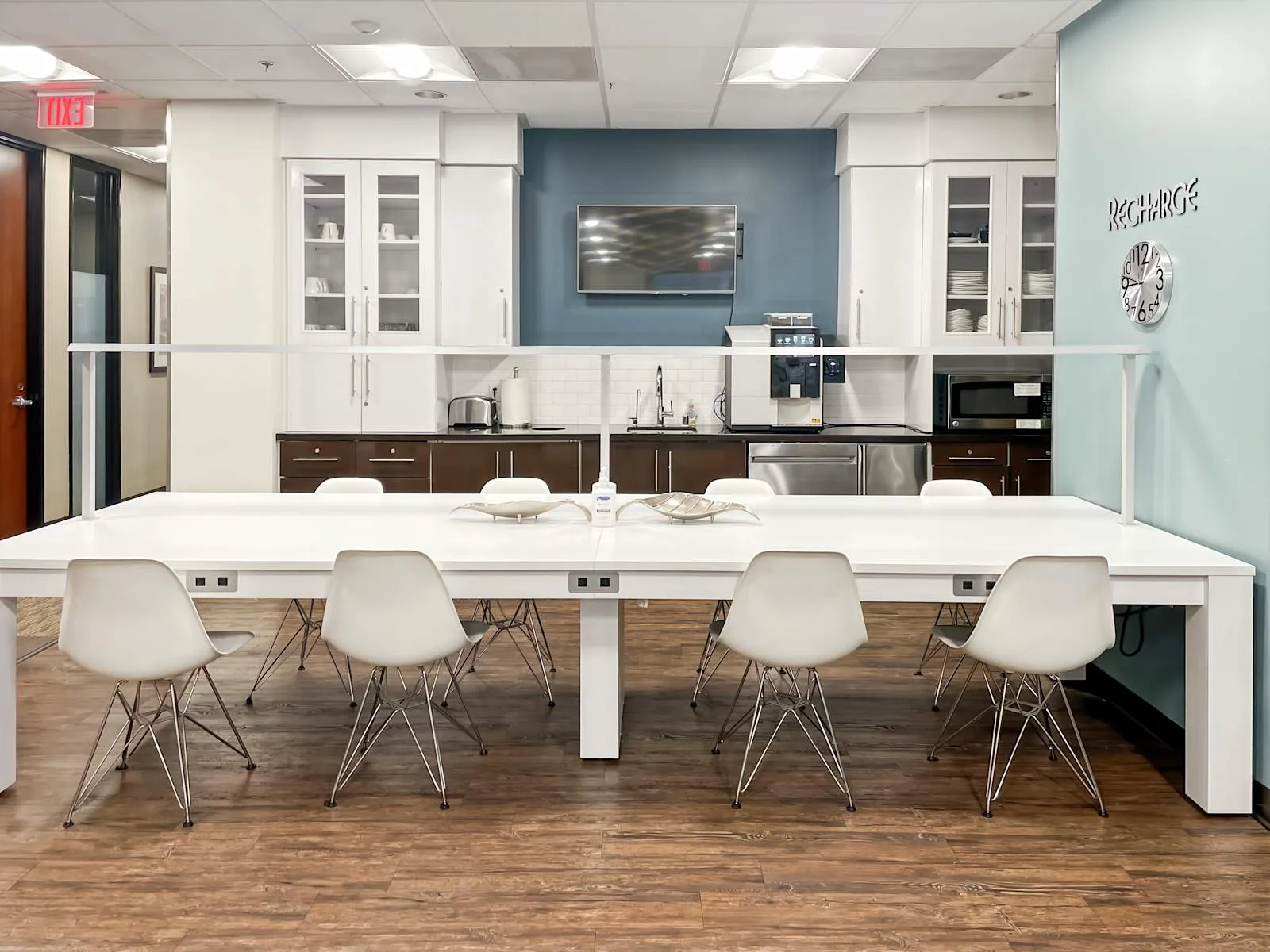 Regus CA, Santa Rosa - Fountaingrove Center, Cafeteria, Santa Rosa, CA