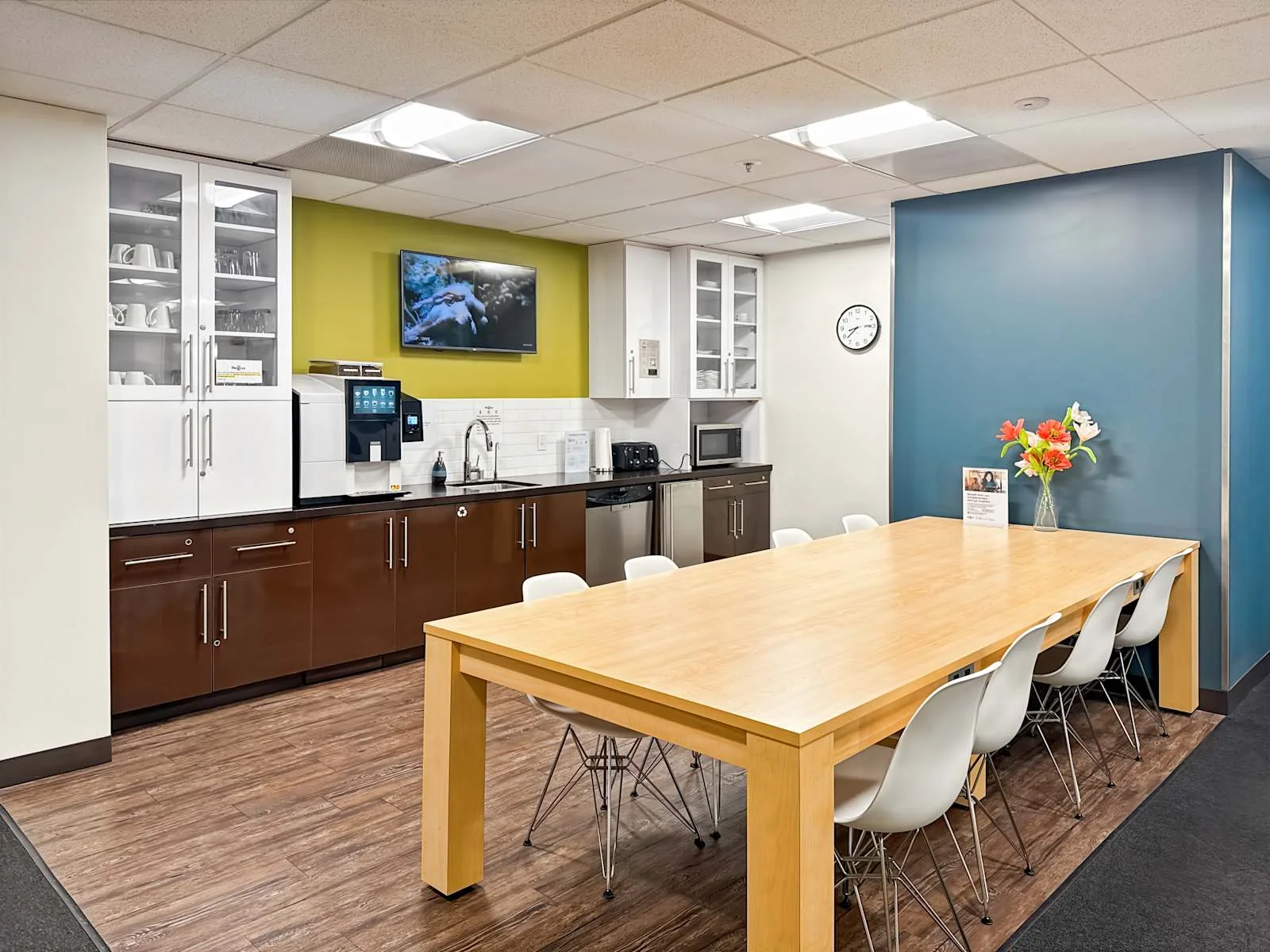 Regus CA, Sausalito - Harbor Drive Executive Park, Kitchen, Sausalito, CA