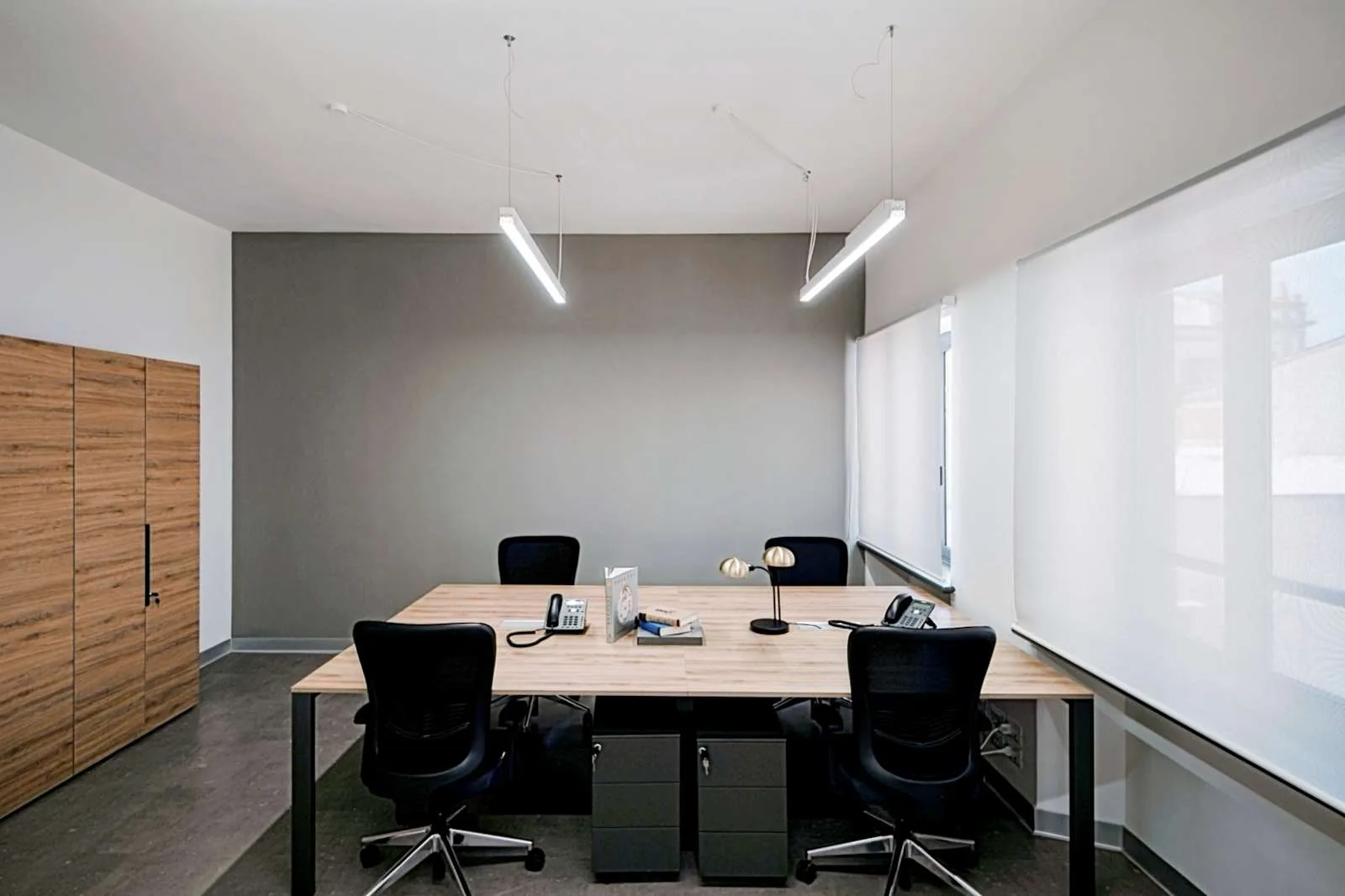 Regus Cagliari, Carlo Felice, Private office, 4 desks, Cagliari