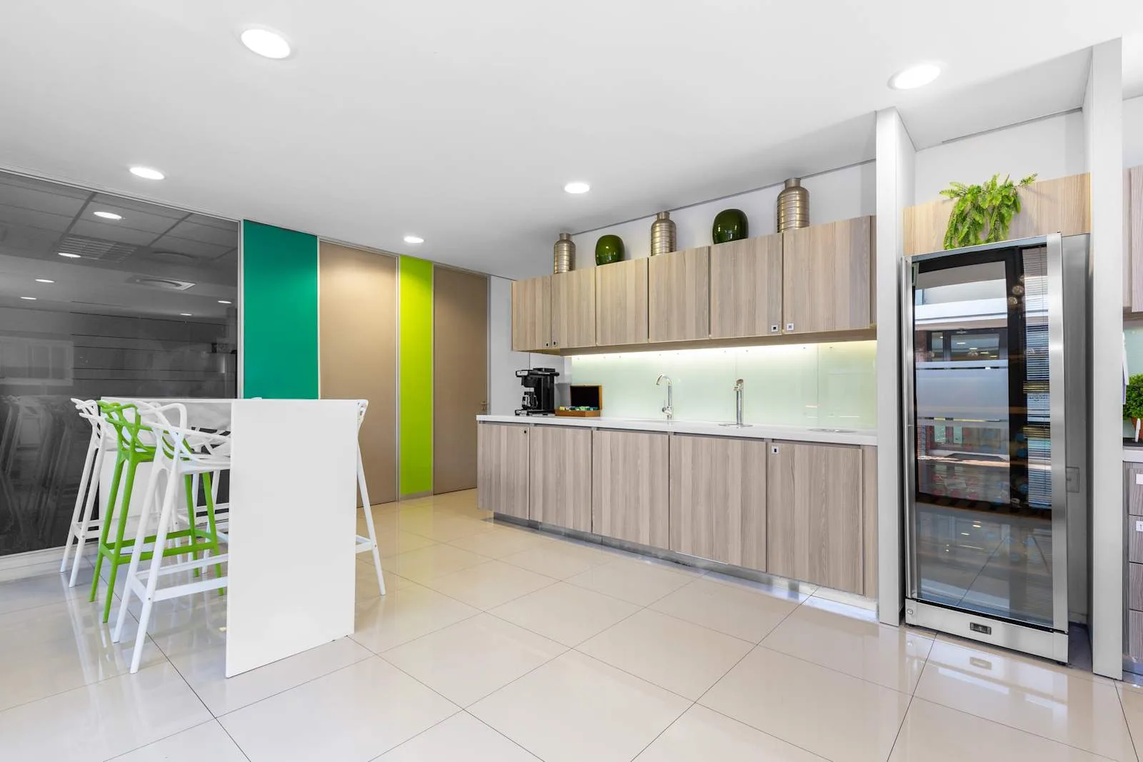 Regus CAPE TOWN, Tyger Valley, Willowbridge, Kitchen, Cape Town