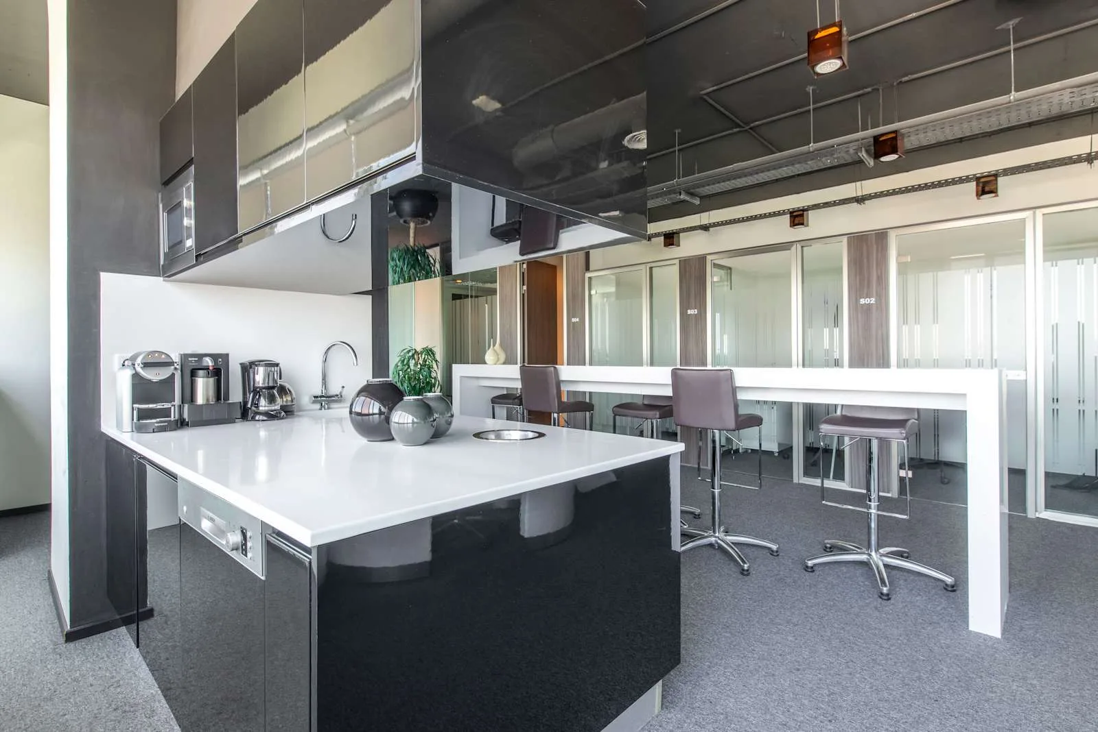 Regus CASABLANCA, Marina, Kitchen, Casablanca