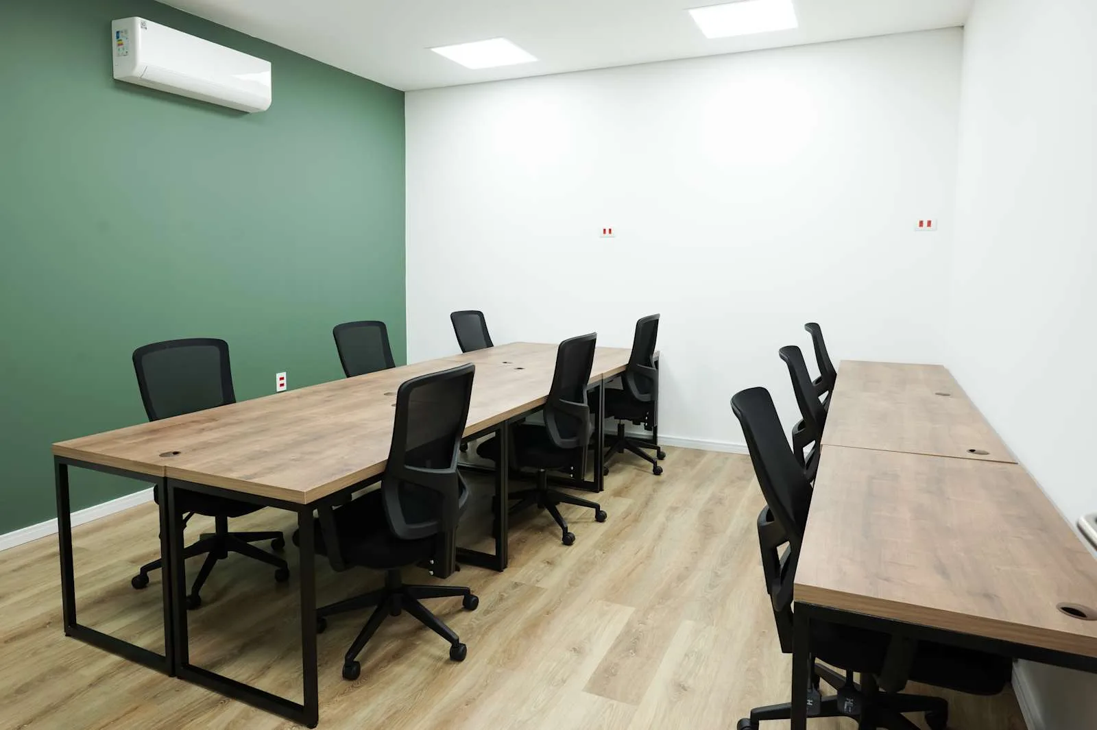 Regus Cascavel, Centro, Escritório privativo com 9 postos, Cascavel