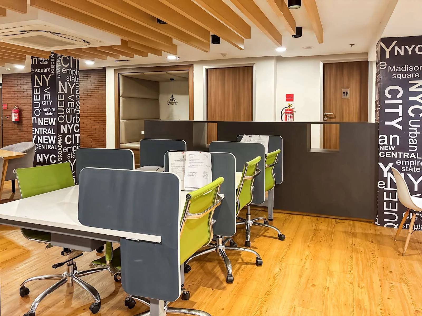 Regus CHANDIGARH, Sec 17 A, Open-plan office, Chandigarh