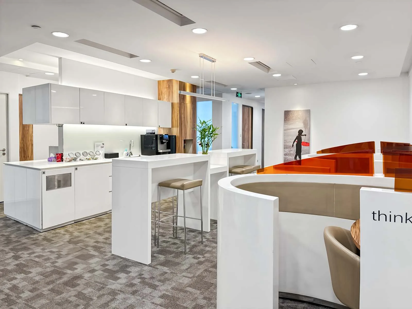 Regus CHENGDU, China Resources Building、厨房、成都市