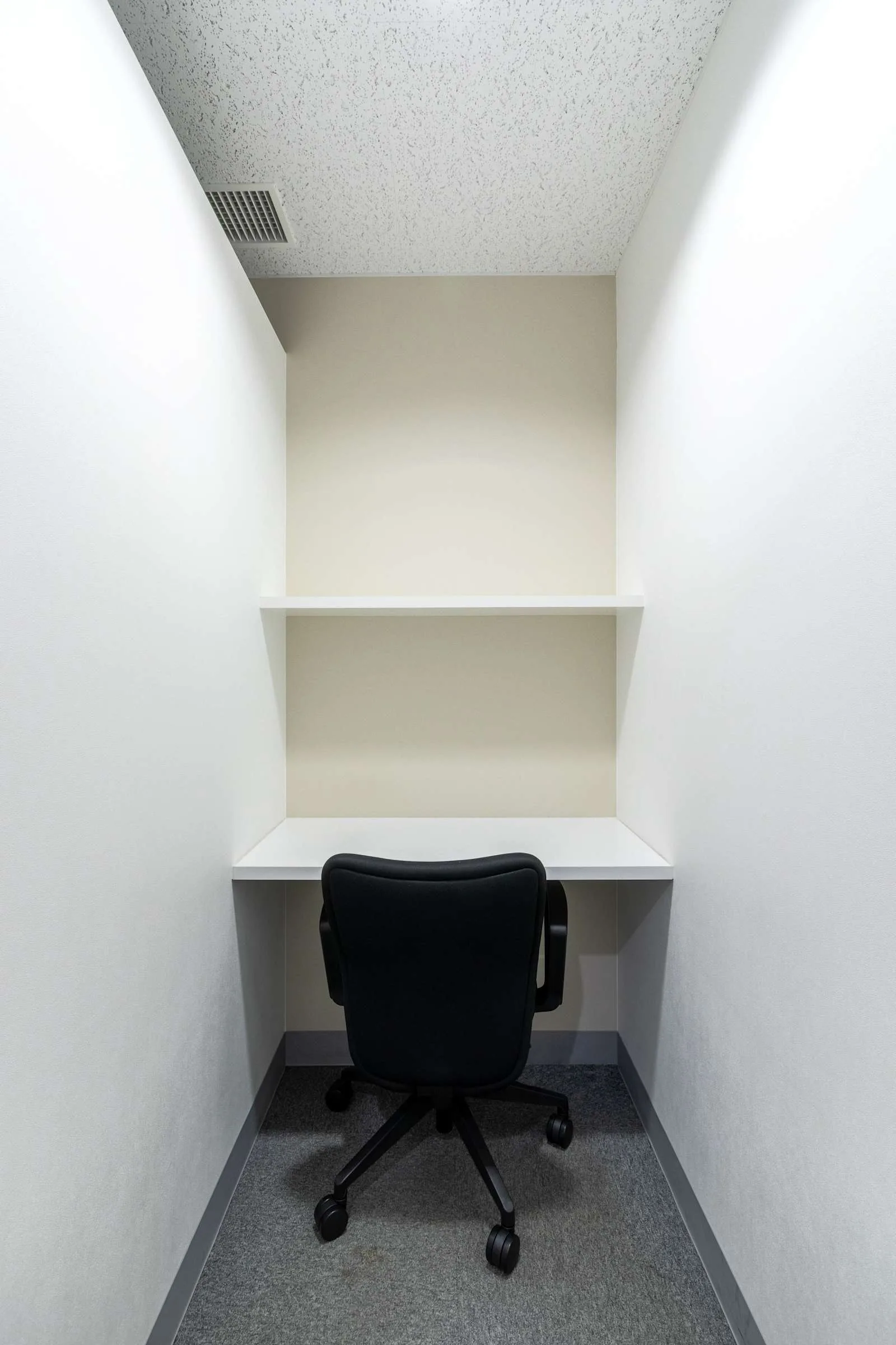 Regus CHIBA, Chiba Daiei, Phone booth, Chiba