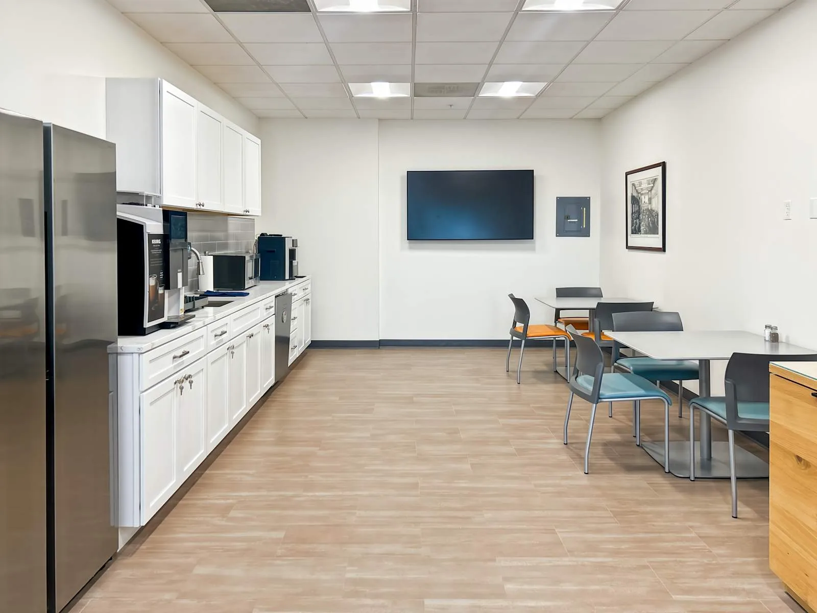 Regus IL, Chicago - Jefferson Park, Kitchen, Park Ridge, IL