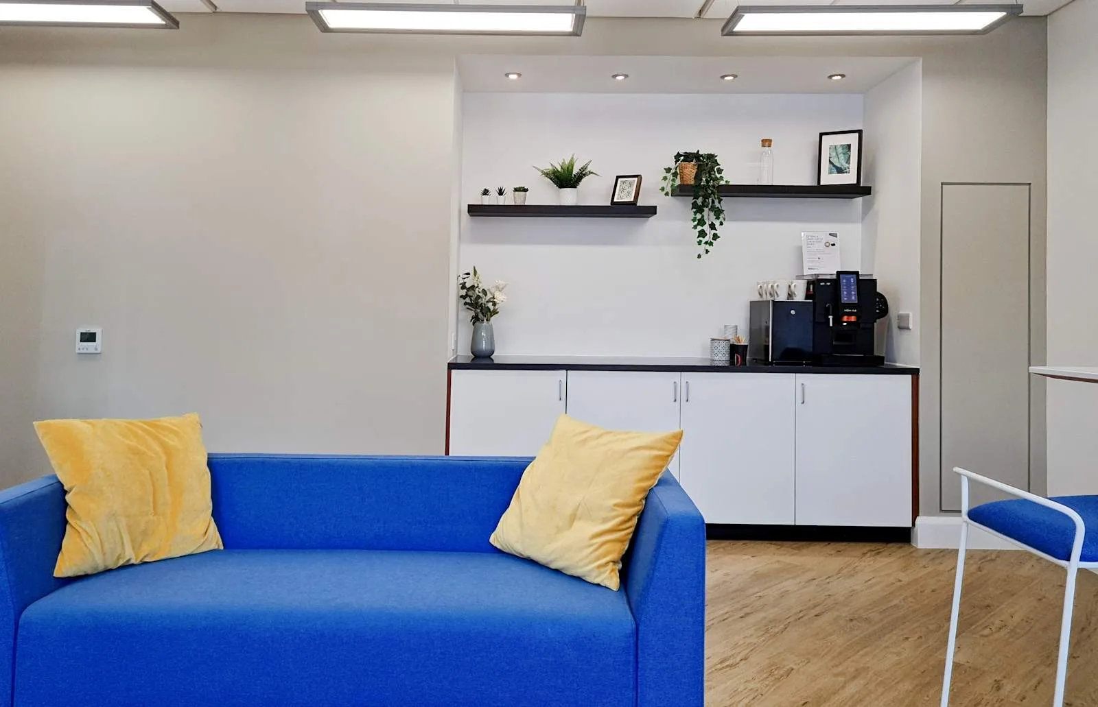 Regus Chippenham, Methuen Park, Lounge, Chippenham