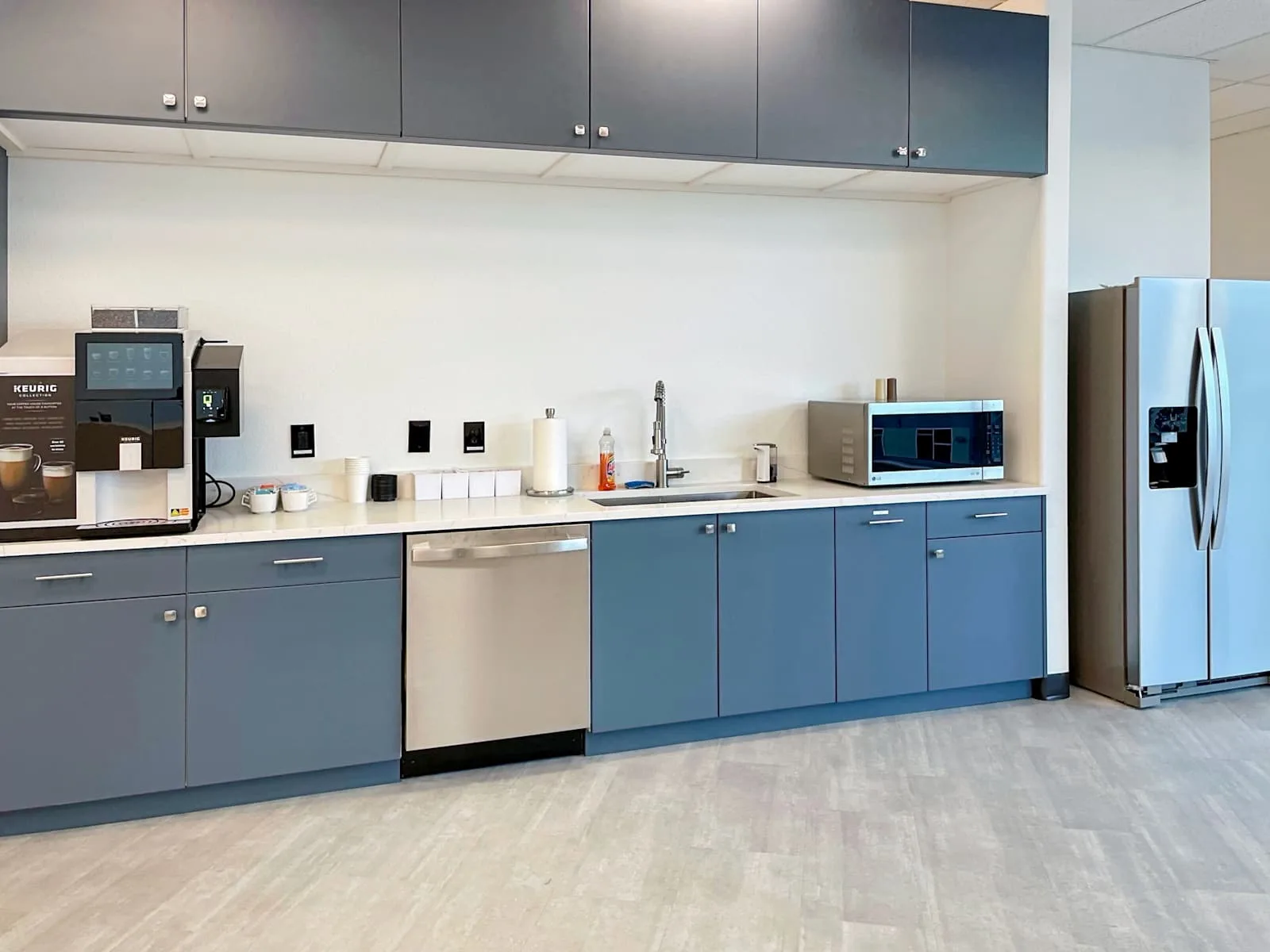 Regus CO, Arvada - Joyce Dr, Kitchen, Arvada, CO