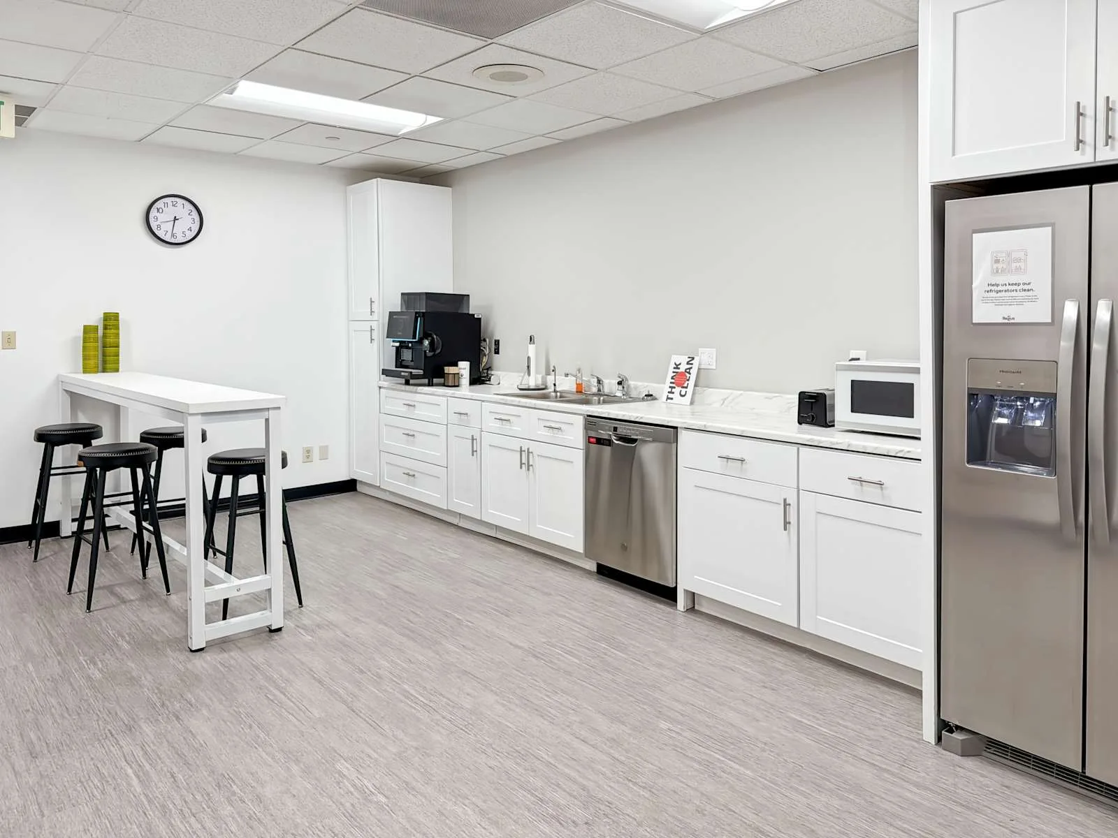 Regus CO, Colorado Springs - Kelly Johnson Blvd, Kitchen, Colorado Springs, CO
